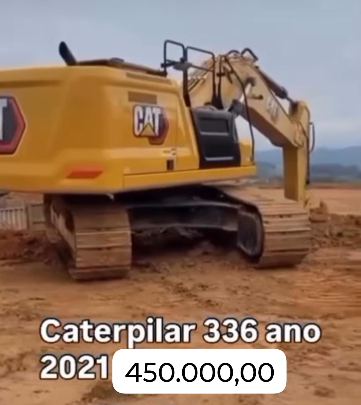 Escavadeira Caterpillar modelo 336 ano 2021